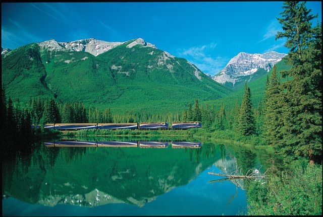 Rocky Mountaineer with Vancouver & Victoria