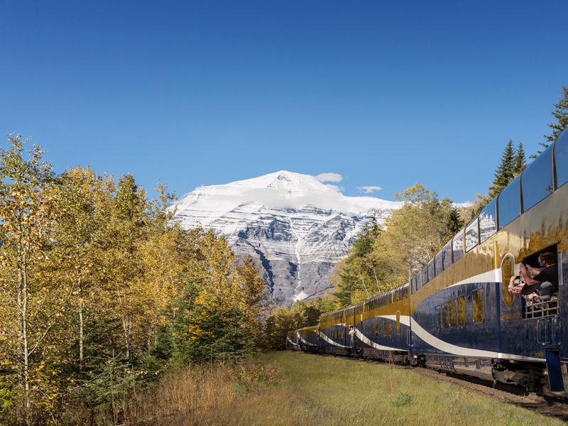 The Canadian Rockies - The Rocky Mountaineer