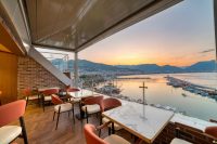 Numa-Port-Hotel-Resteraunt-Balcony