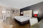 placemakr 2500 penn studio king 2